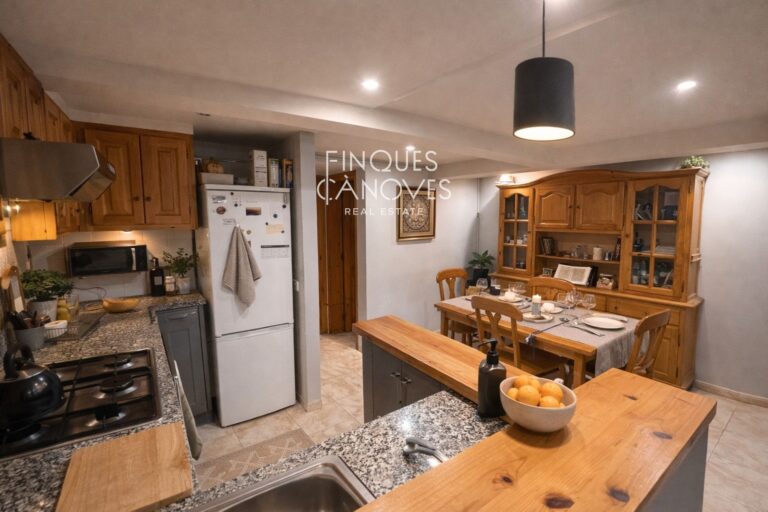 Pis en venda al cor del Barri Vell – Cort Reial, Girona