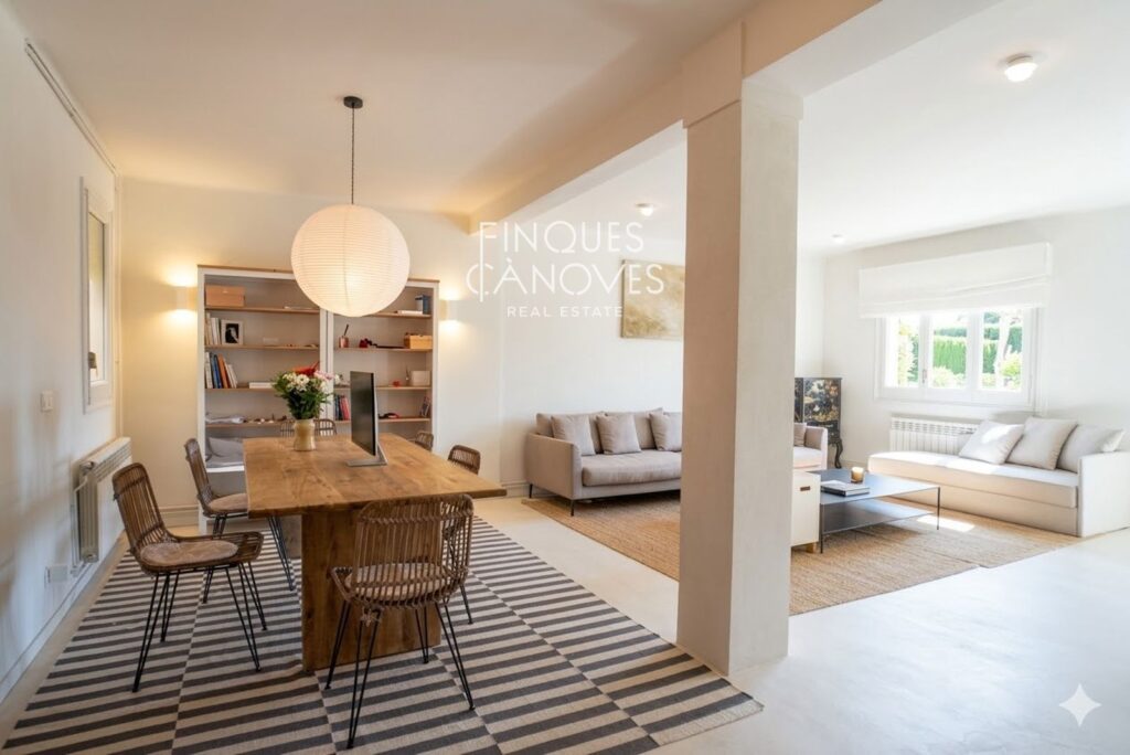 Pis espectacular de 155 m2 al Carrer Nou: ampli, lluminós i amb vistes al cor de Girona.