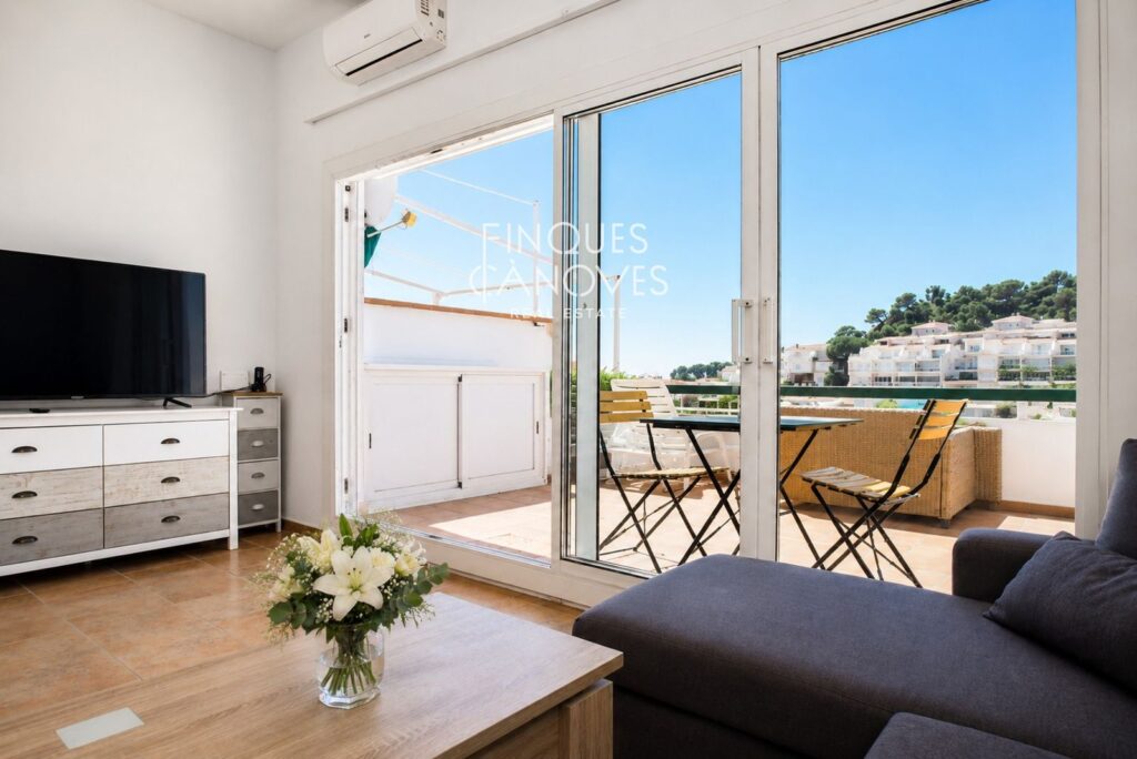 Exclusiu dúplex familiar a primera línia de mar a Cala Salions