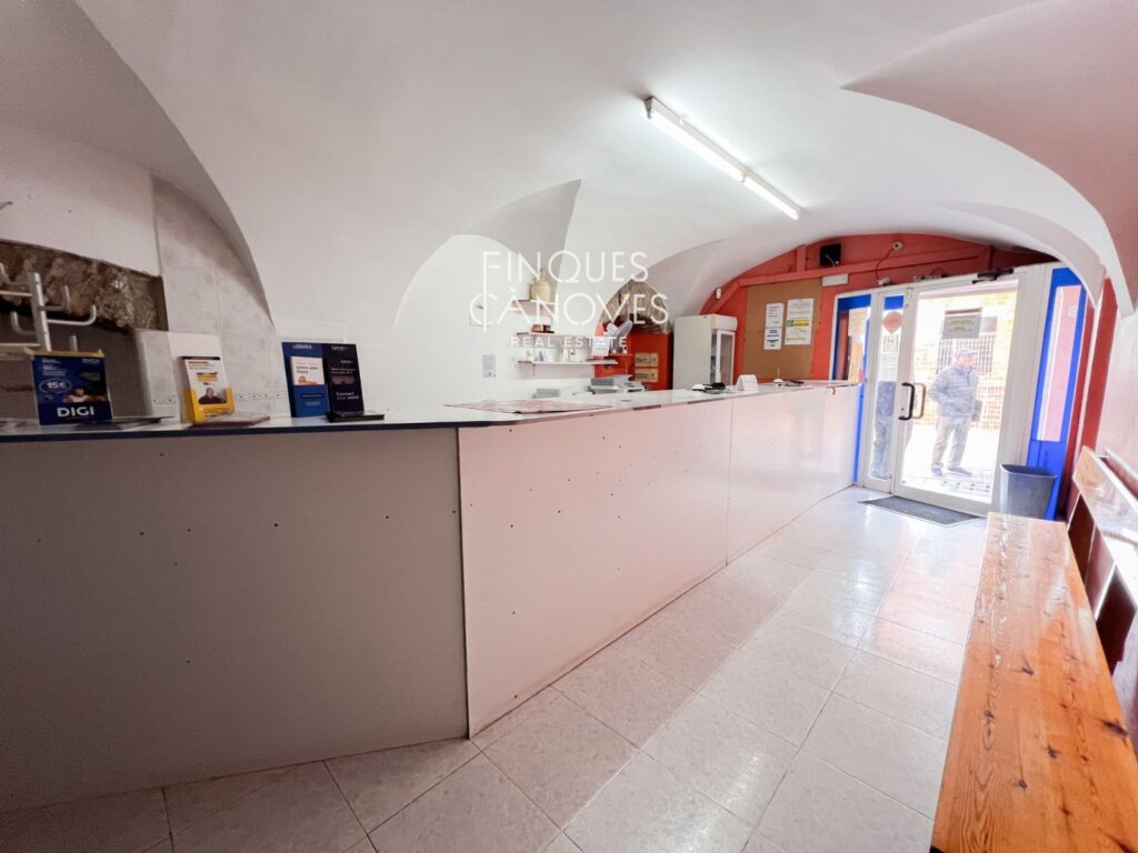 Oportunitat d’inversió a Banyoles: local amb gran potencial