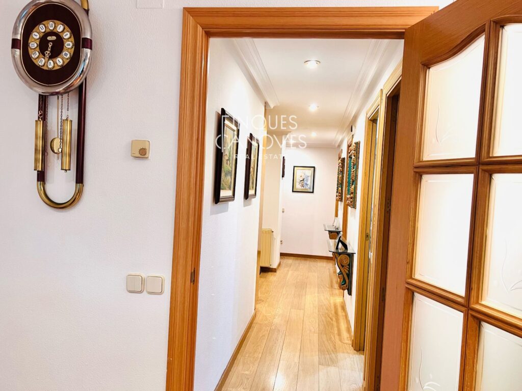 Oportunitat única a Girona – confort, ubicació i gran potencial