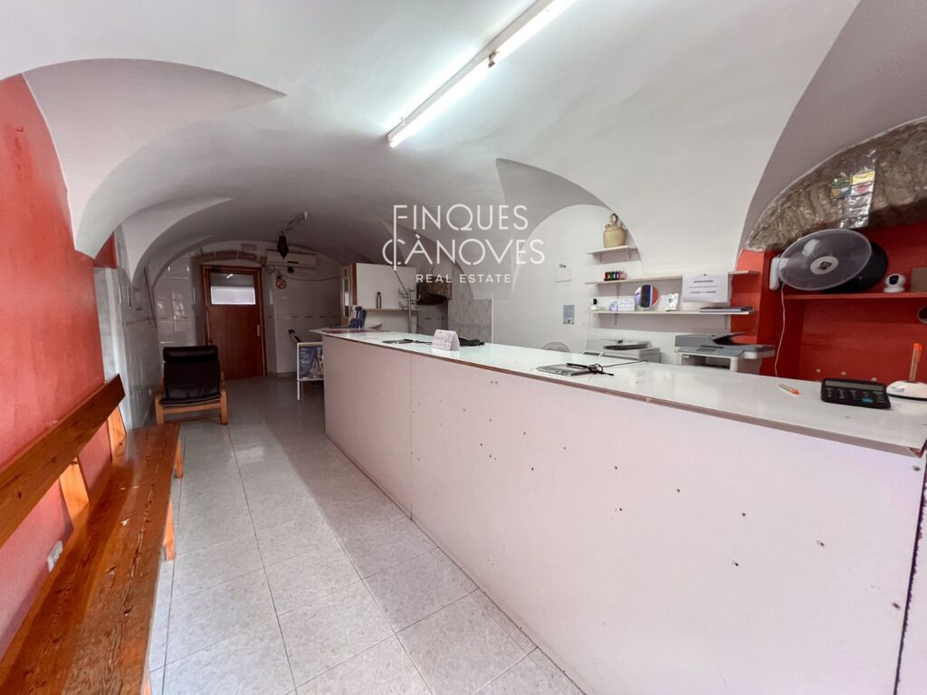 Oportunitat d’inversió a Banyoles: local amb gran potencial