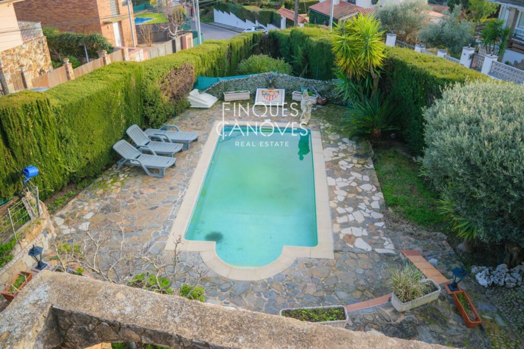 Casa exclusiva amb piscina, vistes i apartament independent a Vistamar – Blanes