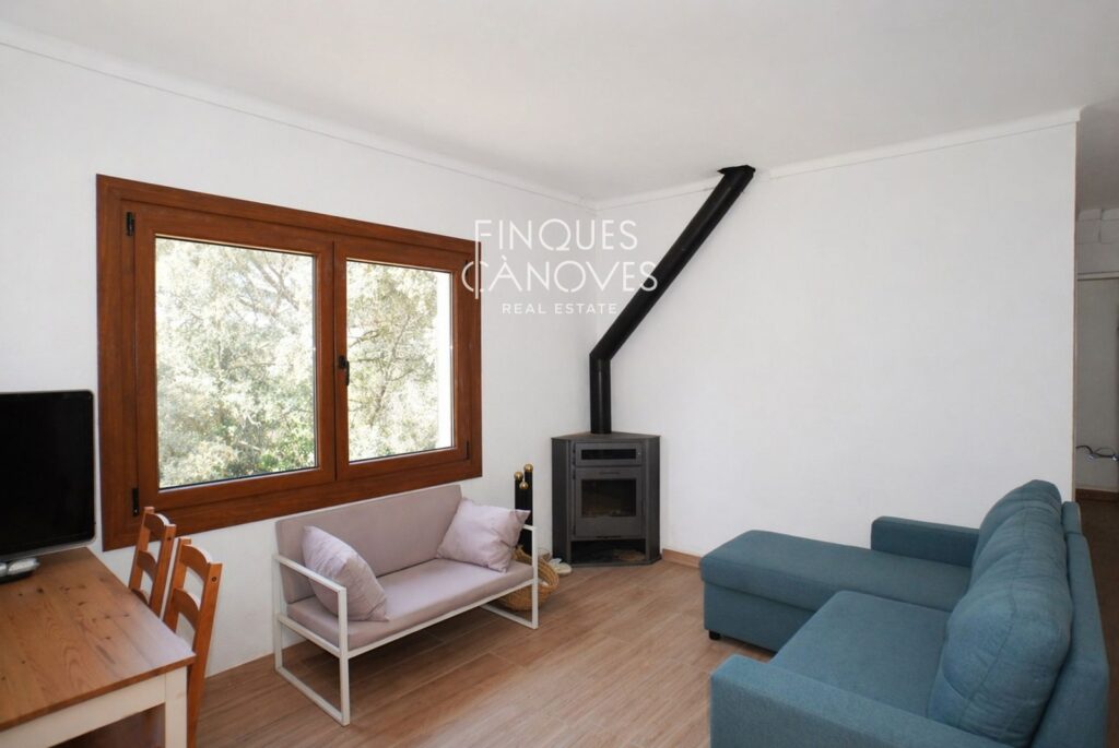Habitatge unifamiliar de 1.300 m² en plena natura – Sant Mateu de Montnegre, Quart (Girona)