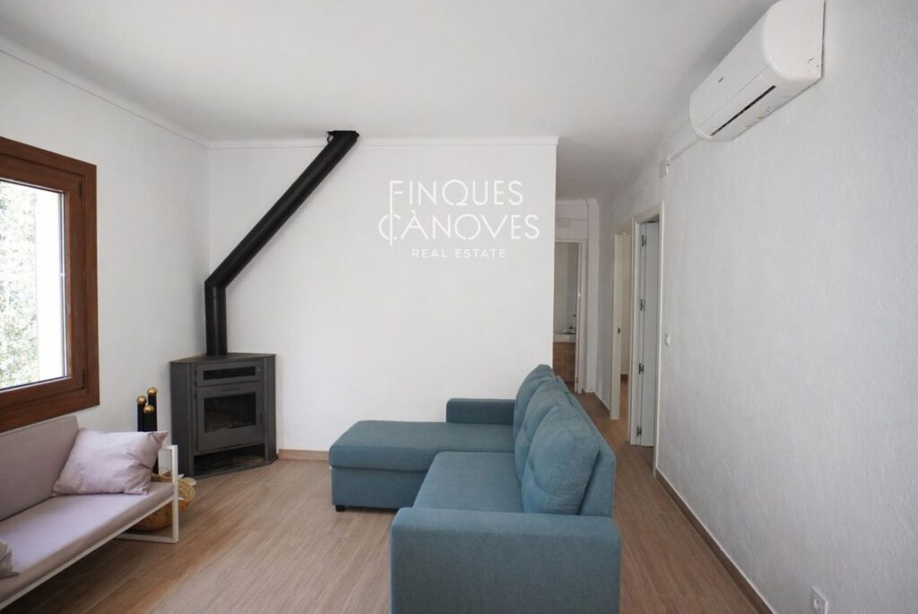 Habitatge unifamiliar de 1.300 m² en plena natura – Sant Mateu de Montnegre, Quart (Girona)