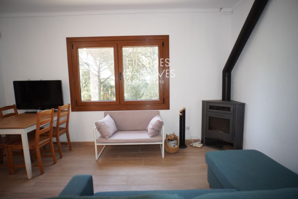 Habitatge unifamiliar de 1.300 m² en plena natura – Sant Mateu de Montnegre, Quart (Girona)