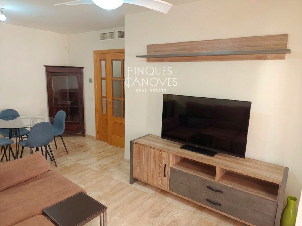 Viu a només 50 metres del mar en una de les zones més exclusives de Marbella