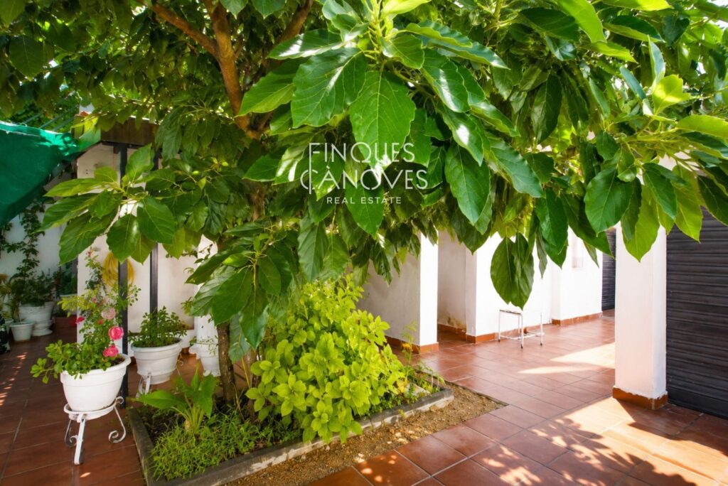 Acollidora casa de 145 m² al centre de Bescanó