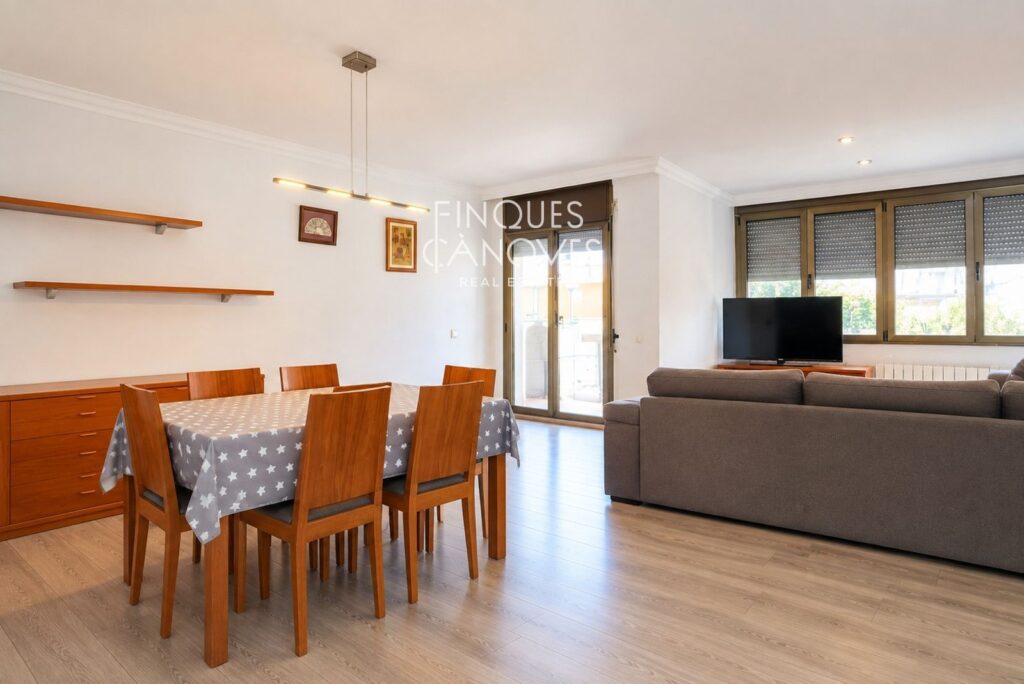 Pis en venda al Carrer Sant Antoni, Palamós | 110 m² – 4 hab. – Terrassa