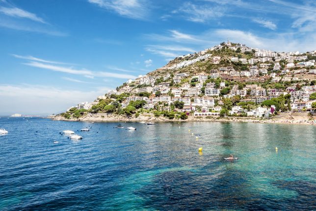 9f99c89c-27f3-4c46-b734-485d14a44876