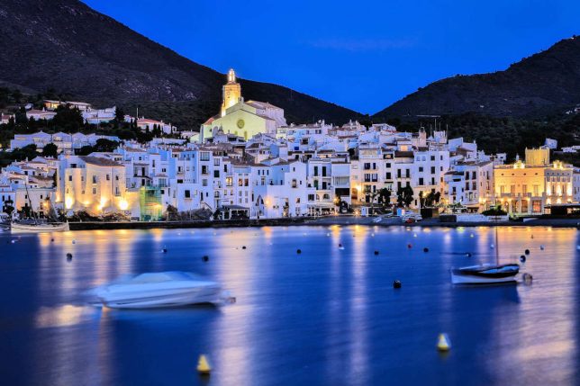 CADAQUES-Pueblo-de-Girona
