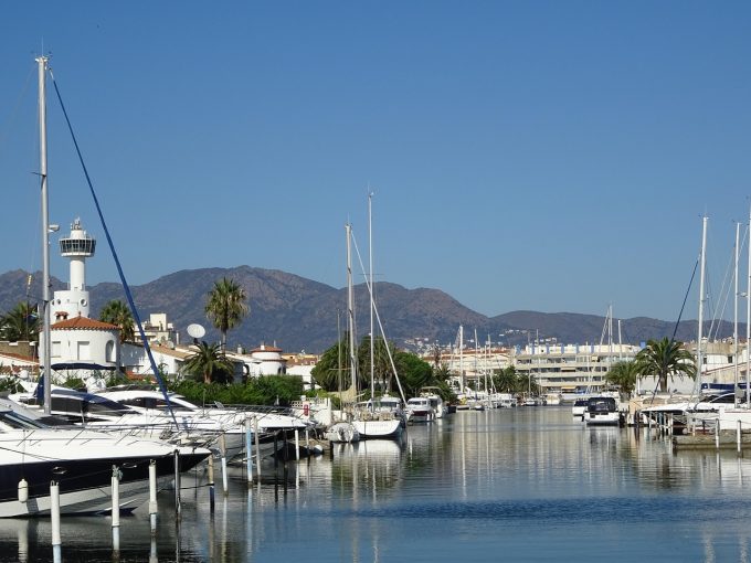 Inmobiliaria en Empuriabrava