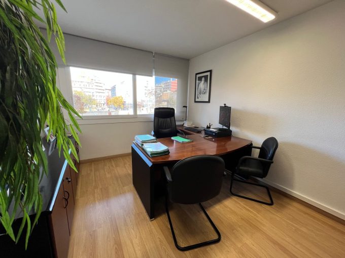 d6854556-87a5-4eff-9d7c-ad5efabba210