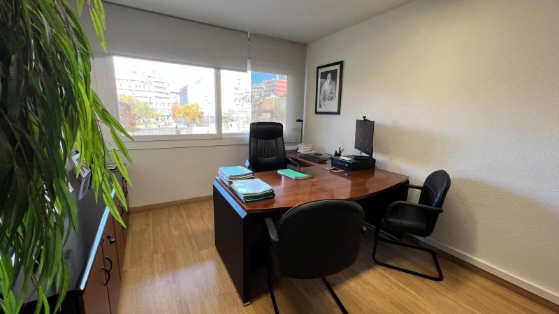 d6854556-87a5-4eff-9d7c-ad5efabba210