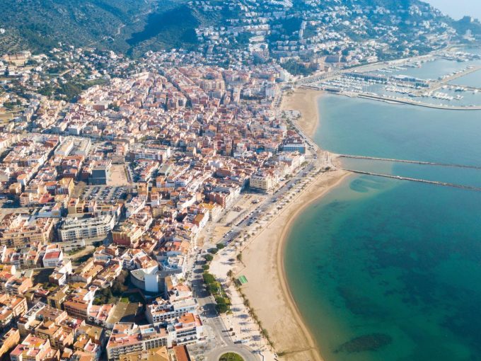 immobiliaria a roses